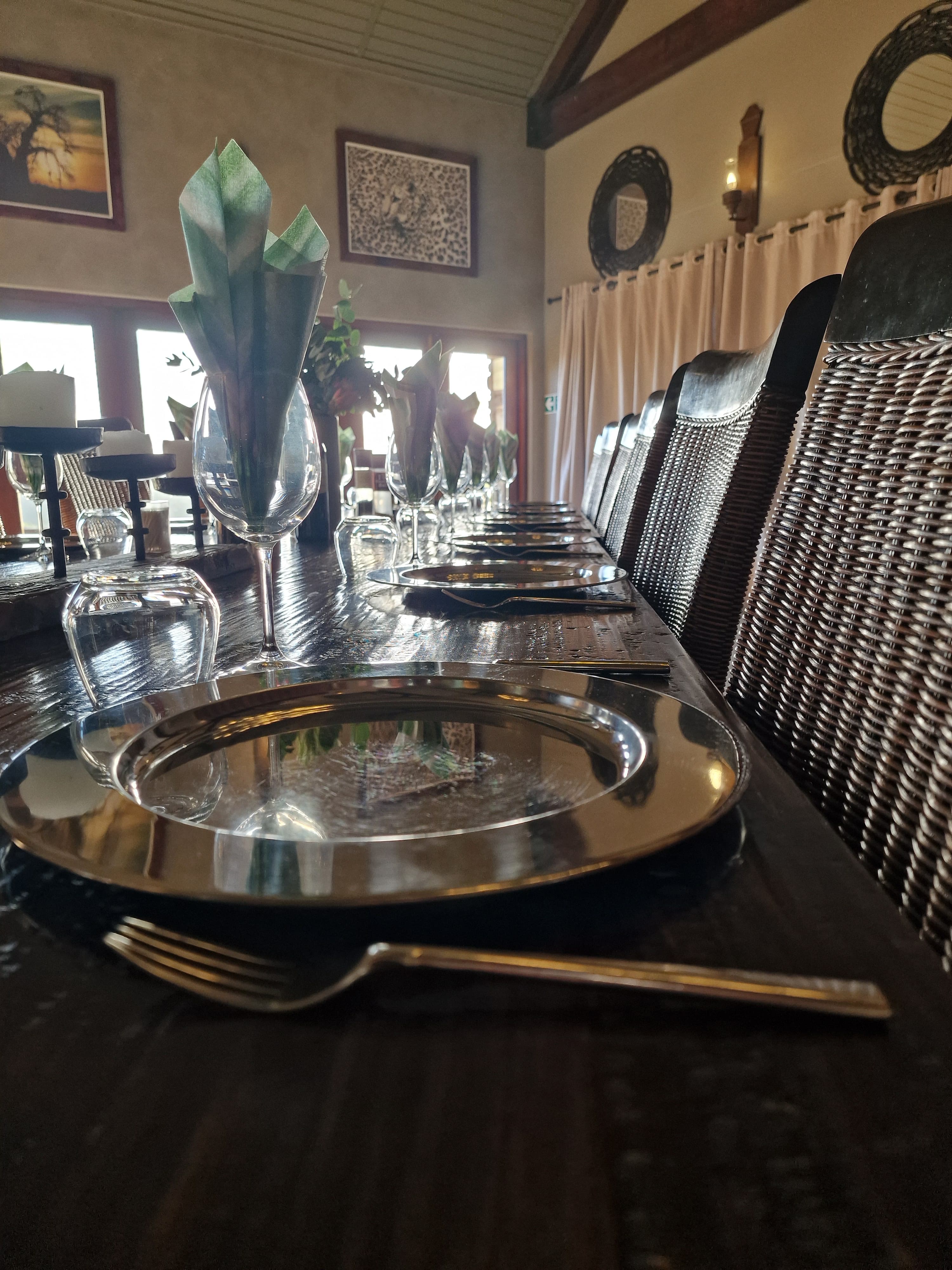 Lodge dining